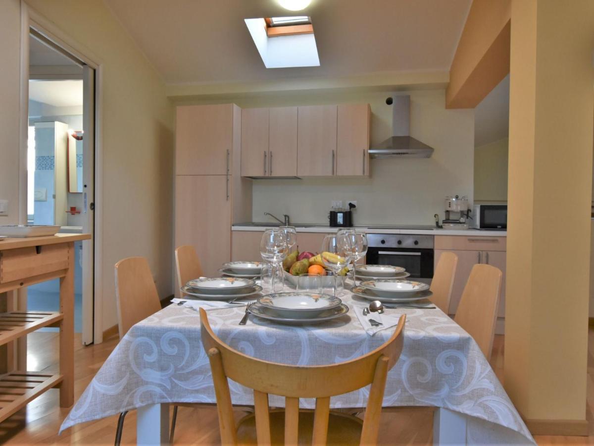Apartment Duomo Mansarda By Interhome Iseo Buitenkant foto